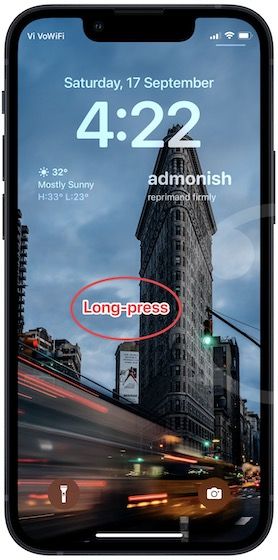 Ensure that you are not using lock screen widgets 1