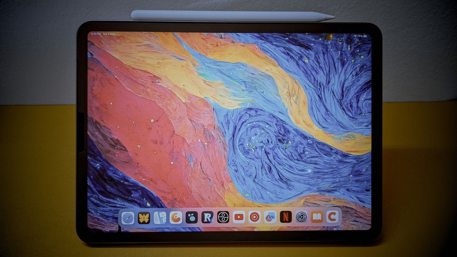 PITAKA MagEZ Folio 2 Review Best Slim Magnetic Folio Case For IPad Pro