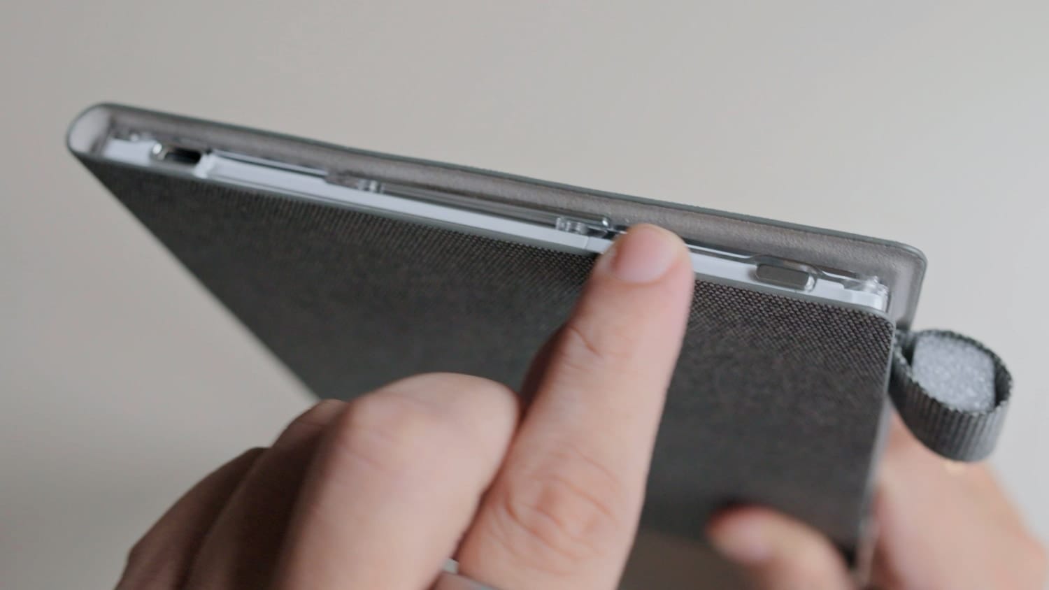 supernote folio extra lip around the nomad