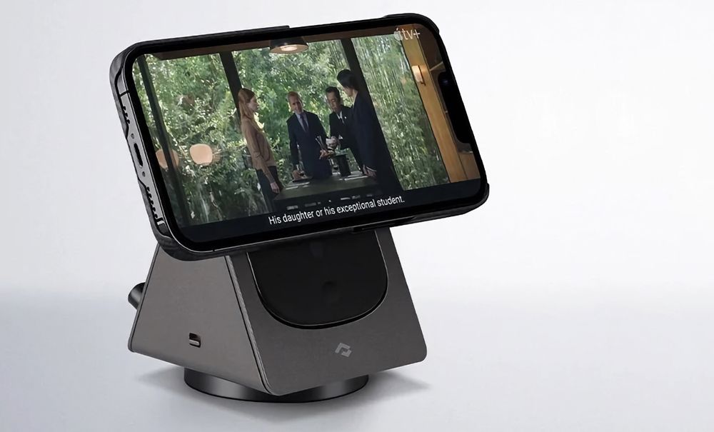 Best MagSafe Wireless Charging Stands for iPhone StandBy Mode