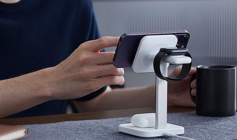 Best MagSafe Wireless Charging Stands for iPhone StandBy Mode