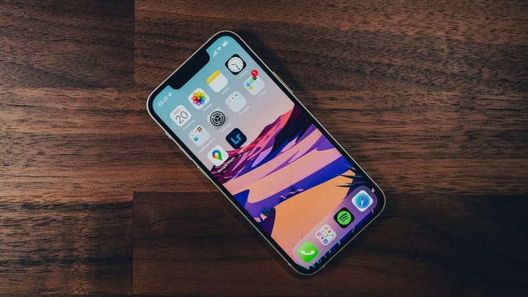 5 Best iPhone 13 mini Wallet Cases to Buy in 2025