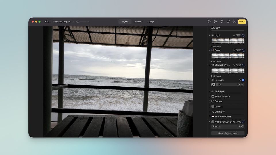 Photos app retouch feature screenshot